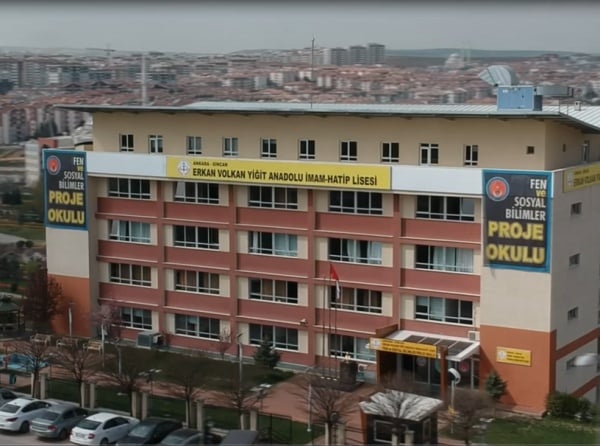 Erkan - Volkan Yiğit Anadolu İmam Hatip Lisesi Fotoğrafı